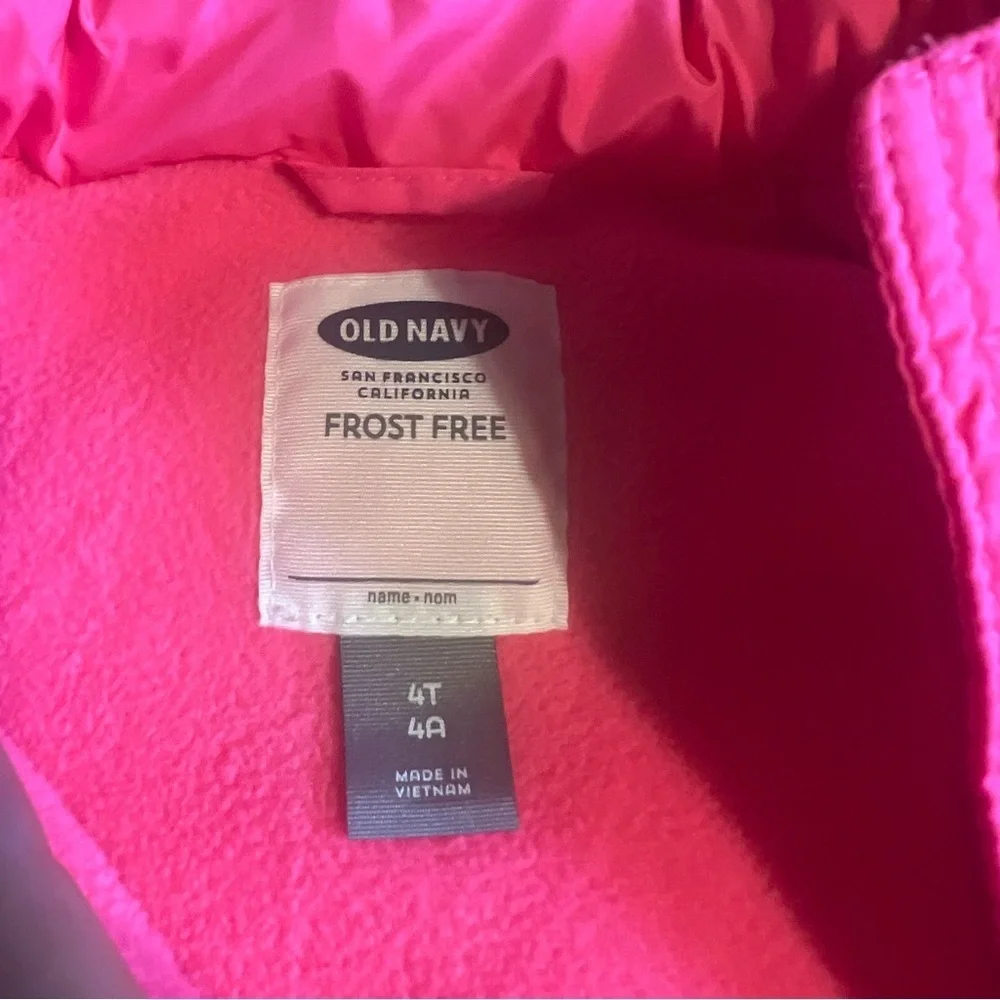 Old navy puffer vest girls size 4T bright pink